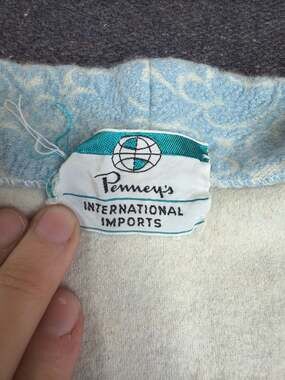 Vintage 1960s Penney's International Imports Light Blue Floral Quilted Button Ja